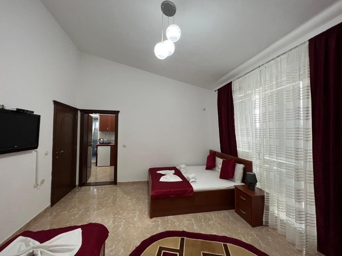 Kasneci Apartments Улцинь Екстер'єр фото
