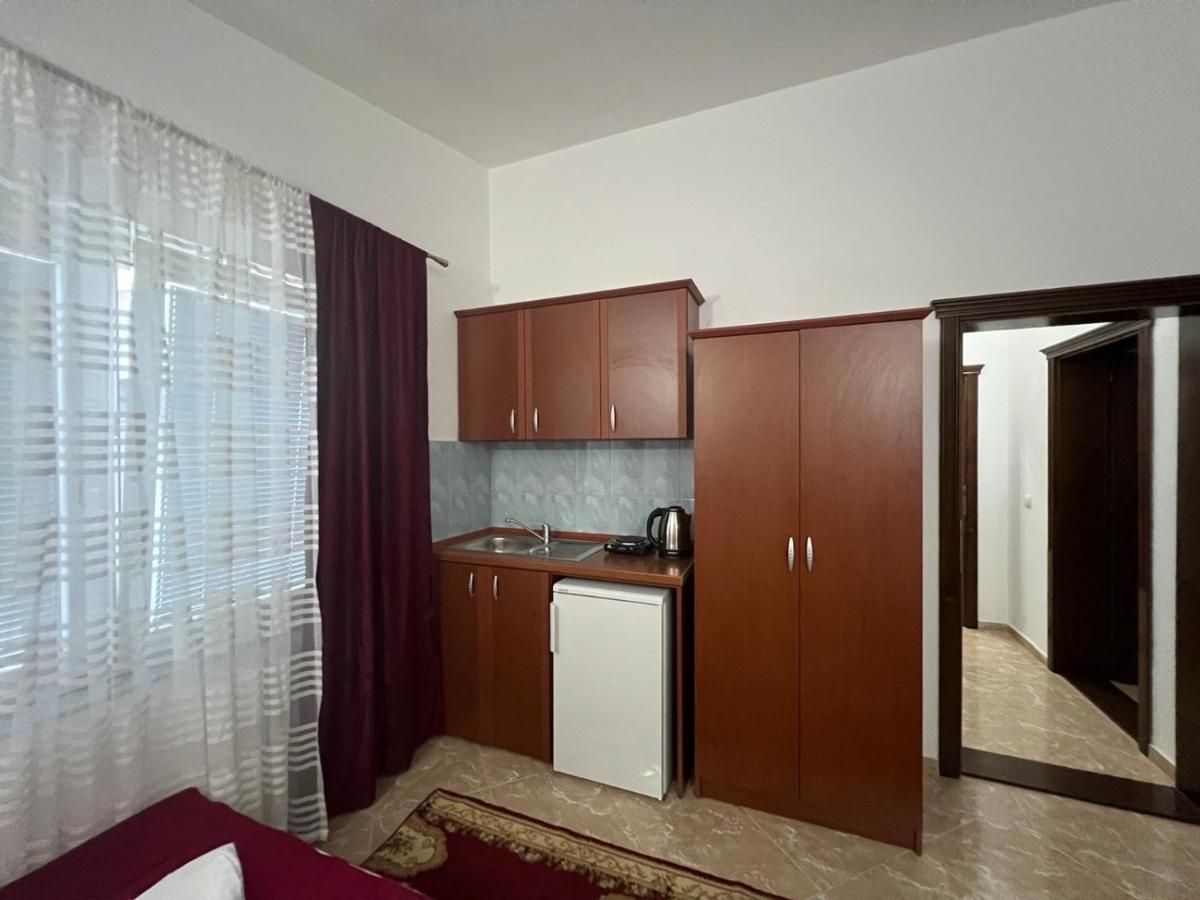 Kasneci Apartments Улцинь Екстер'єр фото